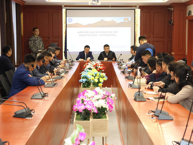 Завхан аймгийн говийн болон хойд сумдад цас их, өвөлжилт хүндэрч эхэлжээ